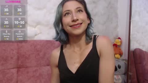 Snapshot of skarletjhonson_ chatting on 02-04-25, 03:11 Skarlet online show from 02-04-25, 03:11