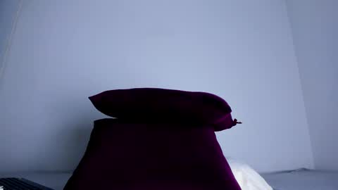 Skarlet online show from 01-19-26, 02:48