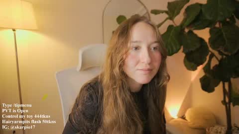 Snapshot of skarpio17 chatting on 04-20-26, 10:29 Im Scarlett ONLINE 5pm-10pm NYC time online show from 04-20-26, 10:29