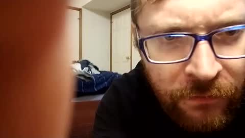 Snapshot of skeetonfeet chatting on 12-27-24, 07:18 Scotty online show from 12-27-24, 07:18