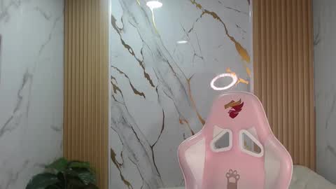 Skarlet online show from 03-18-26, 12:58