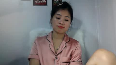 Snapshot of skie1111 chatting on 06-11-26, 03:21 Shie online show from 06-11-26, 03:21