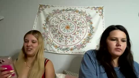 Snapshot of skiimaskabby chatting on 08-05-26, 03:31 skiimaskabby online show from 08-05-26, 03:31