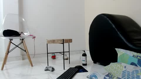 skinny online show from 04-06-26, 04:46