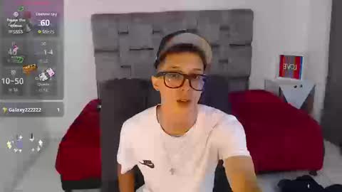 skinny_bigcock20 online show from 03-12-26, 10:49