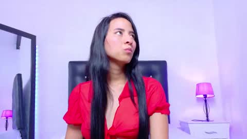 Snapshot of skinny_hottie18 chatting on 09-14-25, 02:05 skinny_hottie18 online show from 09-14-25, 02:05