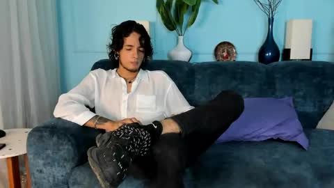 Mac online show from 04-11-26, 01:26