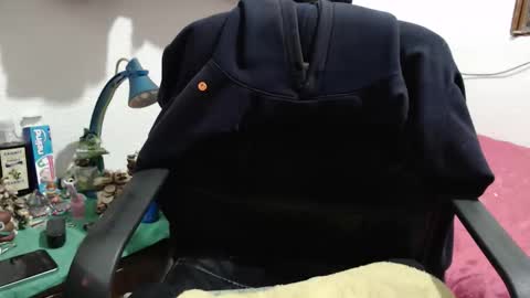 skinny_sexy666 online show from 04-26-26, 09:34