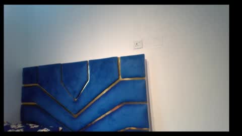 skinnyasssexyboobs online show from 11-04-25, 12:37