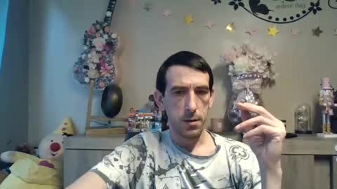 SkinnyBigCock2 online show from 12-03-25, 08:45