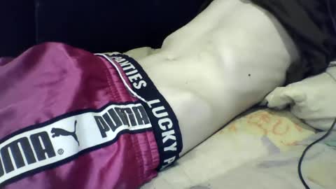 Snapshot of skinnycuteman chatting on 06-27-26, 01:54 skinnycuteb0y online show from 06-27-26, 01:54