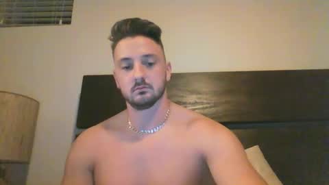 Snapshot of skinnyguylongdick1 chatting on 01-15-25, 01:34 skinnyguylongdick1 online show from 01-15-25, 01:34
