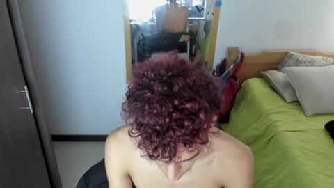 Snapshot of skinnypipe15 chatting on 10-19-25, 03:56 skinnypipe15 online show from 10-19-25, 03:56