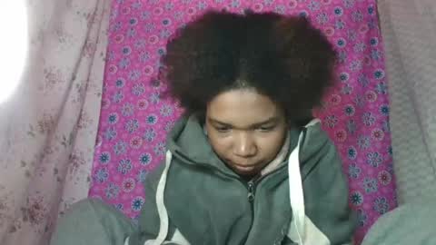 skinygirl2 online show from 07-12-26, 08:16