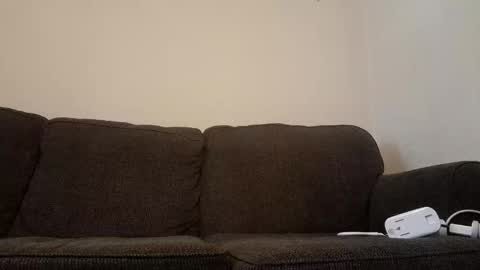 skip1975 online show from 01-11-25, 08:33