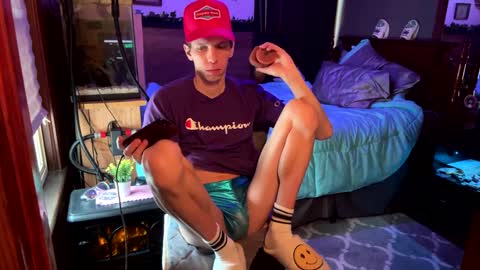 Skittles online show from 01-12-25, 03:46