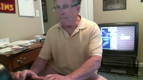 skn1960e online show from 06-29-26, 03:12