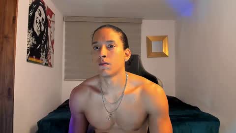 Snapshot of skull_prospect chatting on 12-06-24, 09:54 Liam Vokov online show from 12-06-24, 09:54