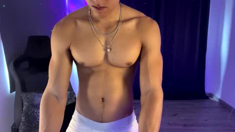 Snapshot of skull_prospect chatting on 02-23-25, 01:21 Liam Vokov online show from 02-23-25, 01:21