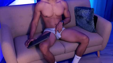 Snapshot of skull_prospect chatting on 10-13-25, 11:32 Liam Vokov online show from 10-13-25, 11:32