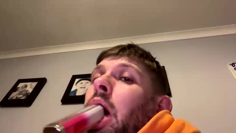 skuzzy25 online show from 01-29-25, 01:27