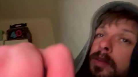 skuzzy25 online show from 10-18-25, 07:09