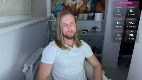 Snapshot of sky_guy25 chatting on 07-11-26, 08:33 sky_guy25 online show from 07-11-26, 08:33