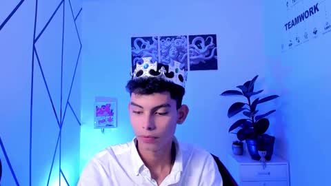 Daniel online show from 10-21-25, 03:18