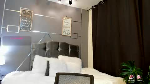 Daniel online show from 11-24-25, 03:06