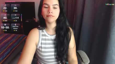 Snapshot of sky_lover_ chatting on 10-16-25, 10:27 Sky online show from 10-16-25, 10:27