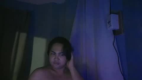 Snapshot of sky_uxxx chatting on 05-22-26, 10:43 sky_uxxx online show from 05-22-26, 10:43