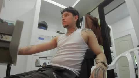 Snapshot of sky_wild chatting on 07-04-26, 02:51 sky_wild online show from 07-04-26, 02:51