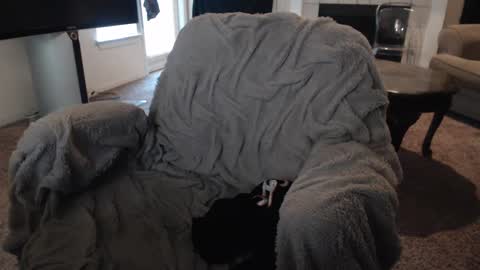 SKYLE   online show from 10-06-25, 08:06