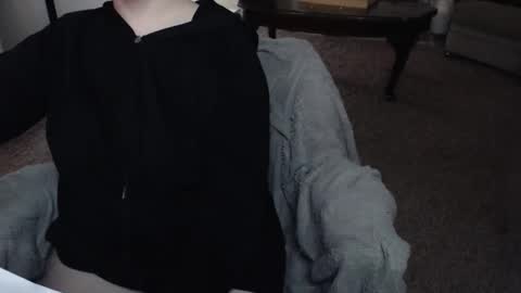 SKYLE   online show from 12-20-25, 03:30