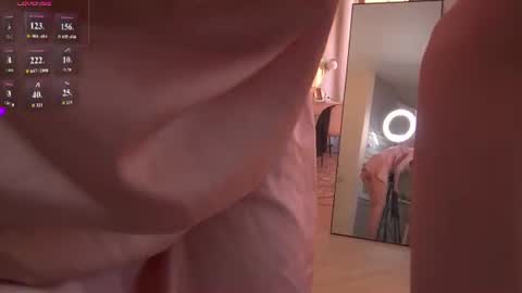 Snapshot of skyfia chatting on 06-15-26, 11:40 SofiaHelp me overcome shynes with 100 thumbs upTelegramBunnyPure online show from 06-15-26, 11:40