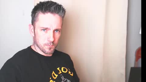 Snapshot of skylarrgrey chatting on 03-30-26, 07:31 SkylarGrey online show from 03-30-26, 07:31