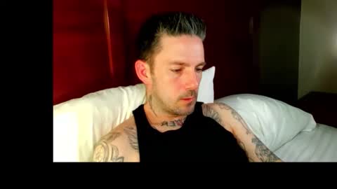 Snapshot of skylarrgrey chatting on 04-07-26, 05:52 SkylarGrey online show from 04-07-26, 05:52