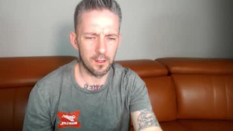 Snapshot of skylarrgrey chatting on 04-14-26, 09:37 SkylarGrey online show from 04-14-26, 09:37