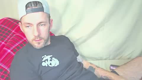 Snapshot of skylarrgrey chatting on 04-25-26, 12:57 SkylarGrey online show from 04-25-26, 12:57