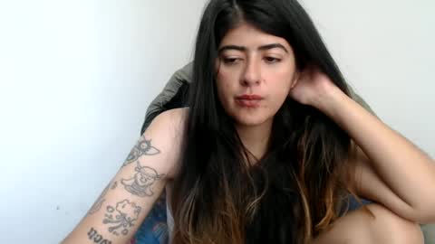 Snapshot of skyler1195 chatting on 07-02-26, 04:35 Skyler online show from 07-02-26, 04:35