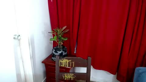 Skyler online show from 03-24-26, 01:54