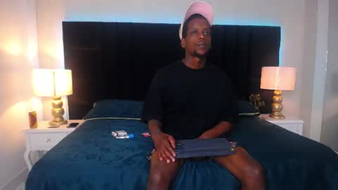 Snapshot of skylerbigxxx chatting on 06-28-26, 03:56 SKYLERBIGXXX online show from 06-28-26, 03:56