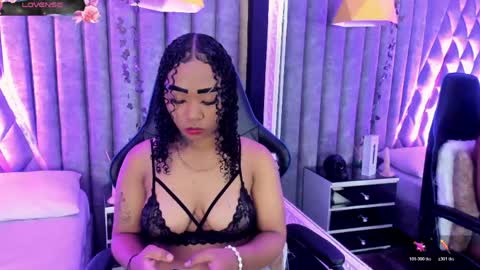 Snapshot of skylerbloom chatting on 05-16-26, 09:13 skylerbloom online show from 05-16-26, 09:13