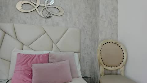 Skyler online show from 10-17-25, 08:11