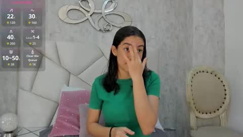 Skyler online show from 10-19-25, 07:47