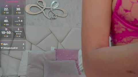 Skyler online show from 11-25-25, 09:26