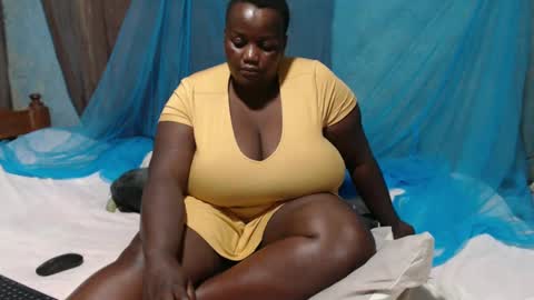 Snapshot of skylla07 chatting on 03-04-25, 04:52 sheliah online show from 03-04-25, 04:52