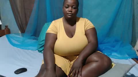 Snapshot of skylla07 chatting on 03-06-25, 07:14 sheliah online show from 03-06-25, 07:14