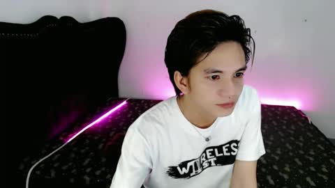 skyler online show from 04-05-26, 04:04