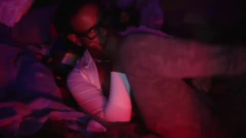 Snapshot of skyonetoo3 chatting on 02-13-25, 10:02 skyonetoo3 online show from 02-13-25, 10:02